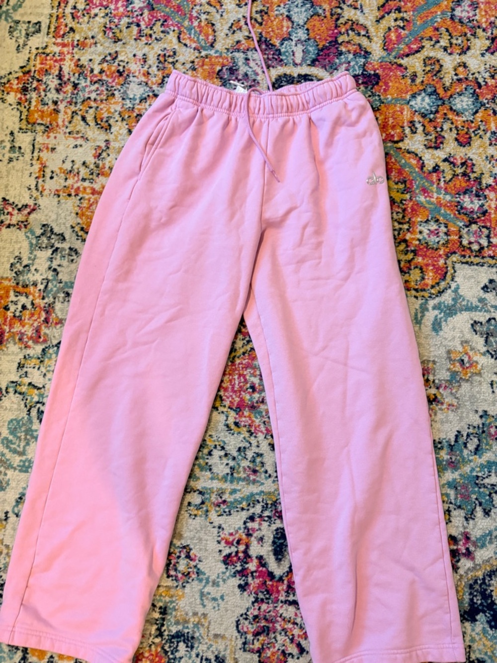 Alo Accolade Sweatpants Candy Heart Pink Size Medium